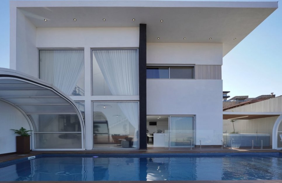 וילה AQUA בוטיק