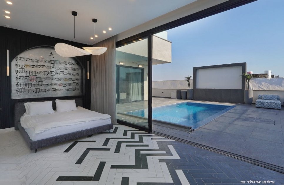 וילה אריאה גולד