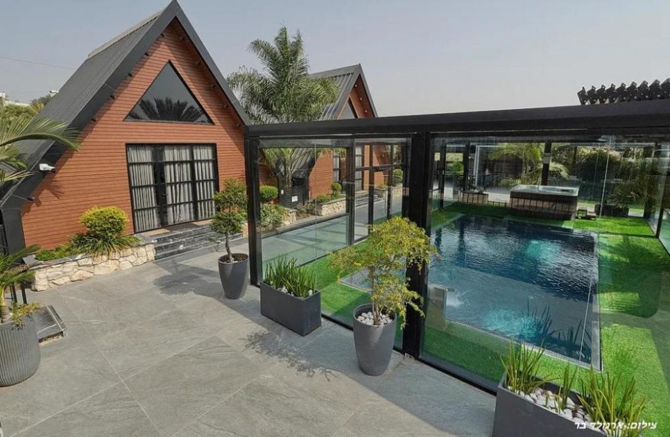 Campagna Nera_vila_971_385788_uPkCqqs.jpg