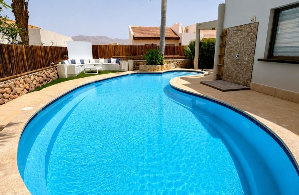 Villa Saint Tropez_vila_988_392354_VZ2vcX8.jpg