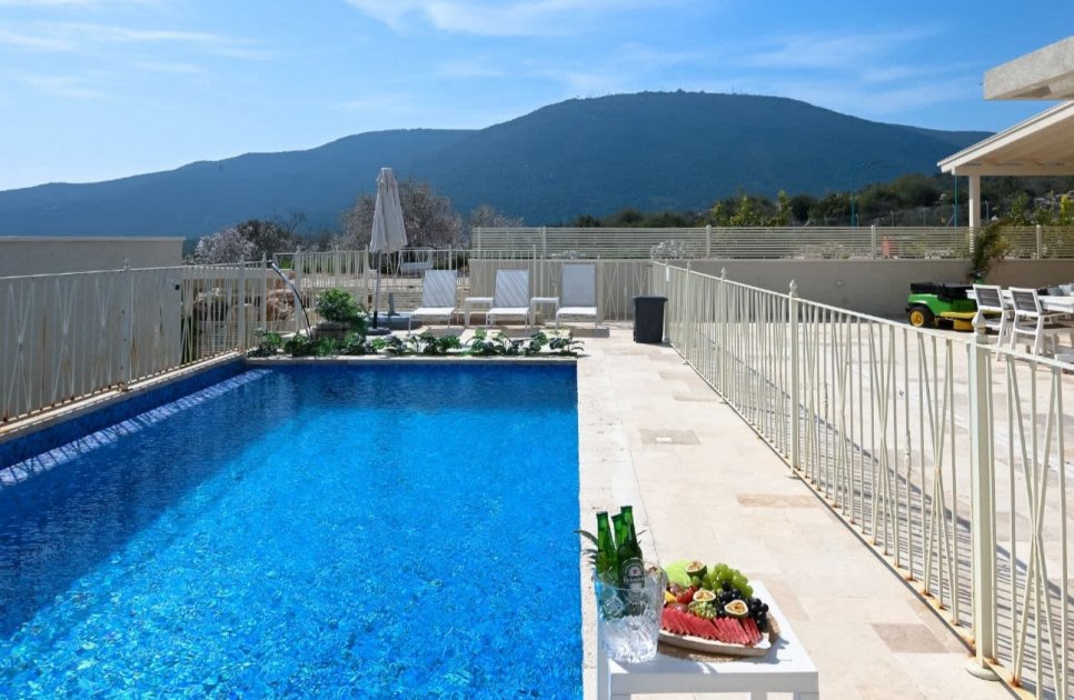 Peak Boutique Suites_vila_998_397220_PTVLFFz.jpg